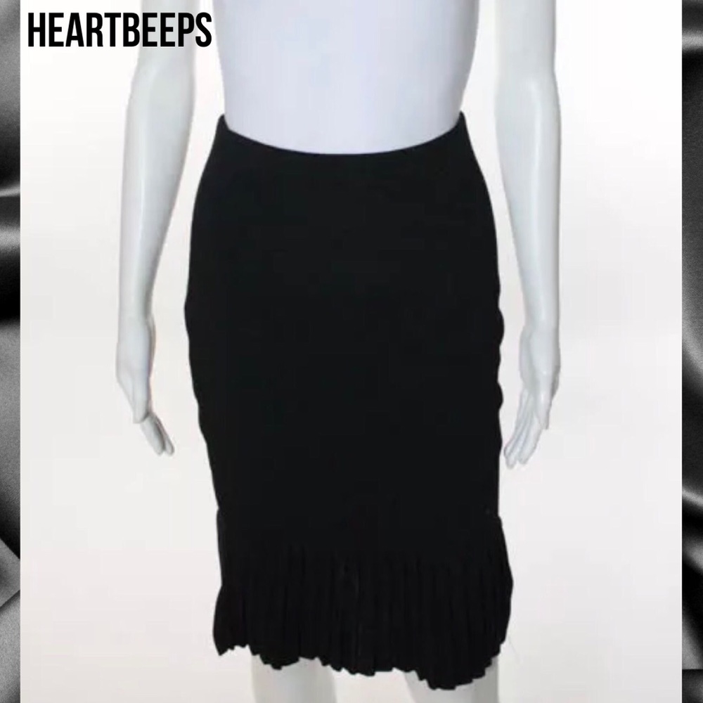 HEARTBEEPS Perfect Black Pleated Ruffle Trim