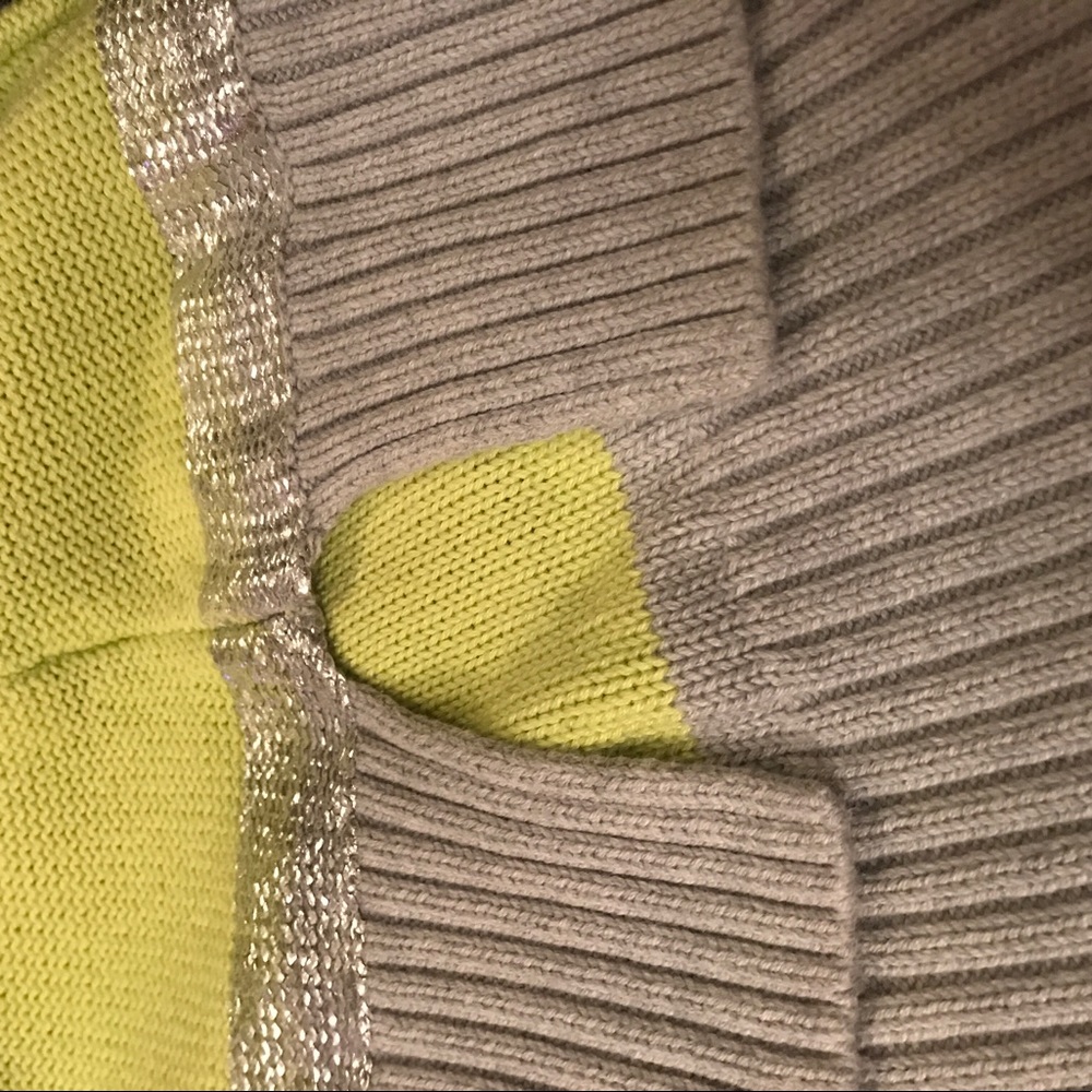 Express sweater - Picture 6 of 6