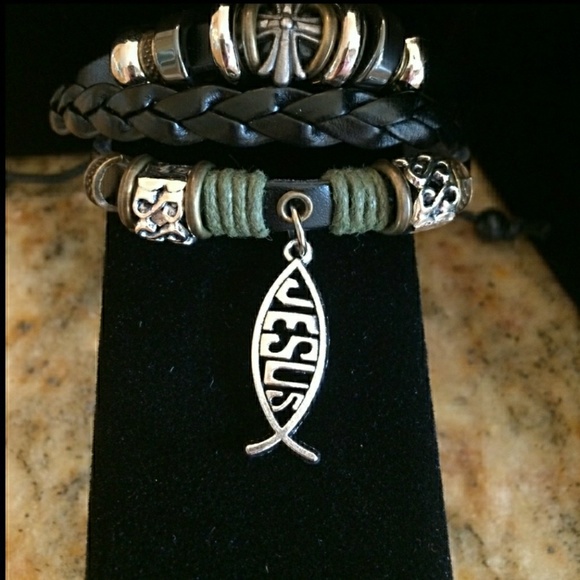 Christian bracelet - Picture 1 of 2