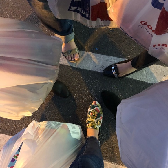 PHOTO RECAP: Houston TX Posh-n-Sip! - Picture 7 of 8