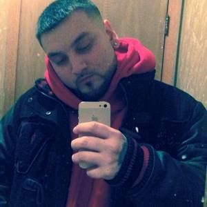 Meet your Posher, Kyle