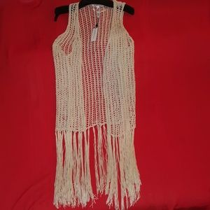 BCBGENERATION BOHO NATURAL KNIT FRINGE VEST O/S