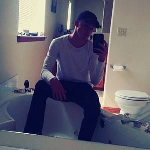 Meet your Posher, Tre