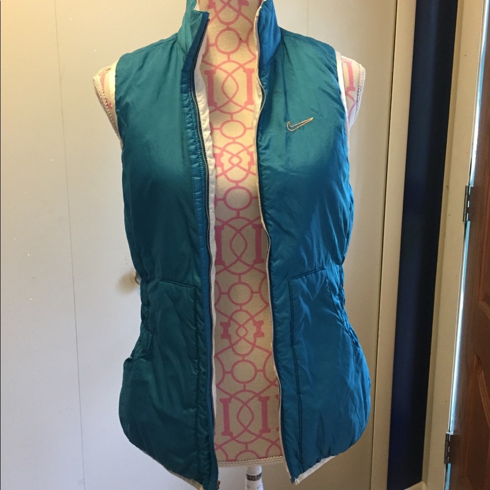 Nike reversible vest