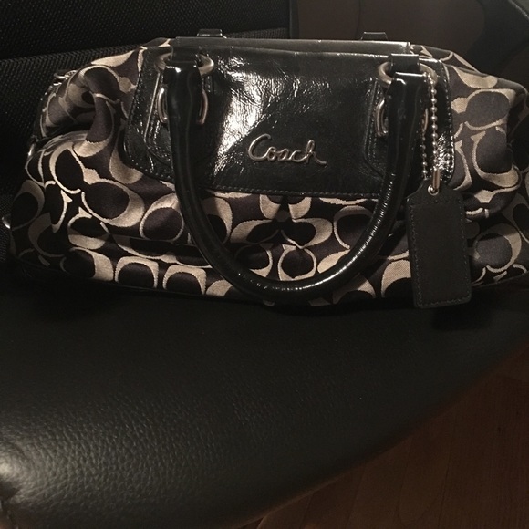 Coach purse - Picture 1 of 1