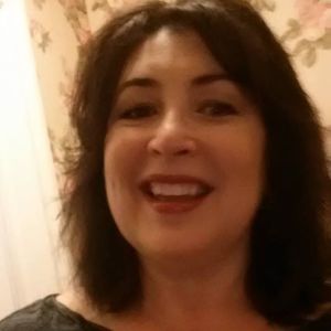 Meet your Posher, Teresa