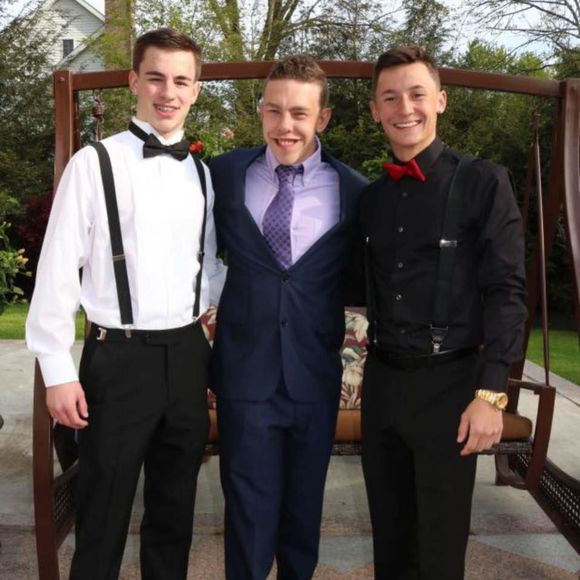 Meet your Posher, Kyle - Picture 1 of 1