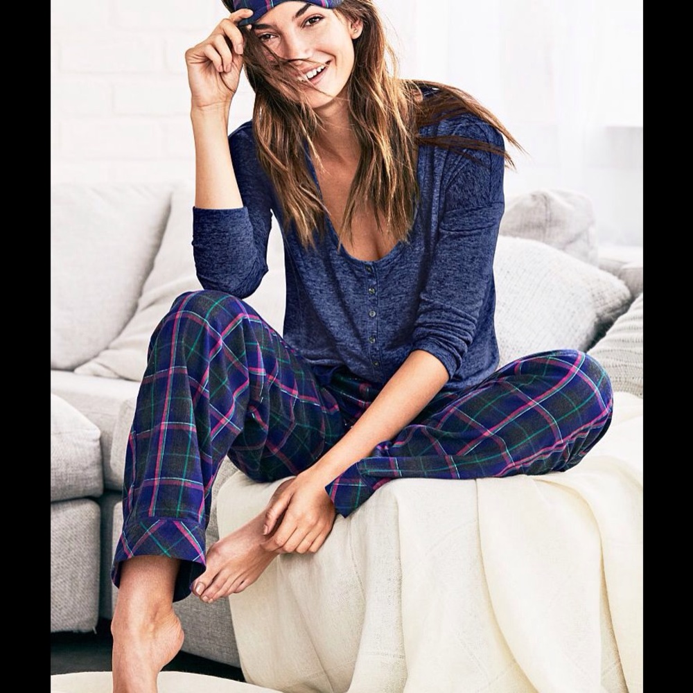 Victoria's Secret The Dreamer Henley Pajama Set