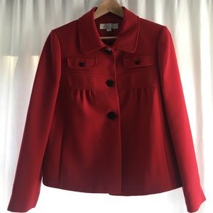 Perfect for Christmas!Tahari red blazer size 10P