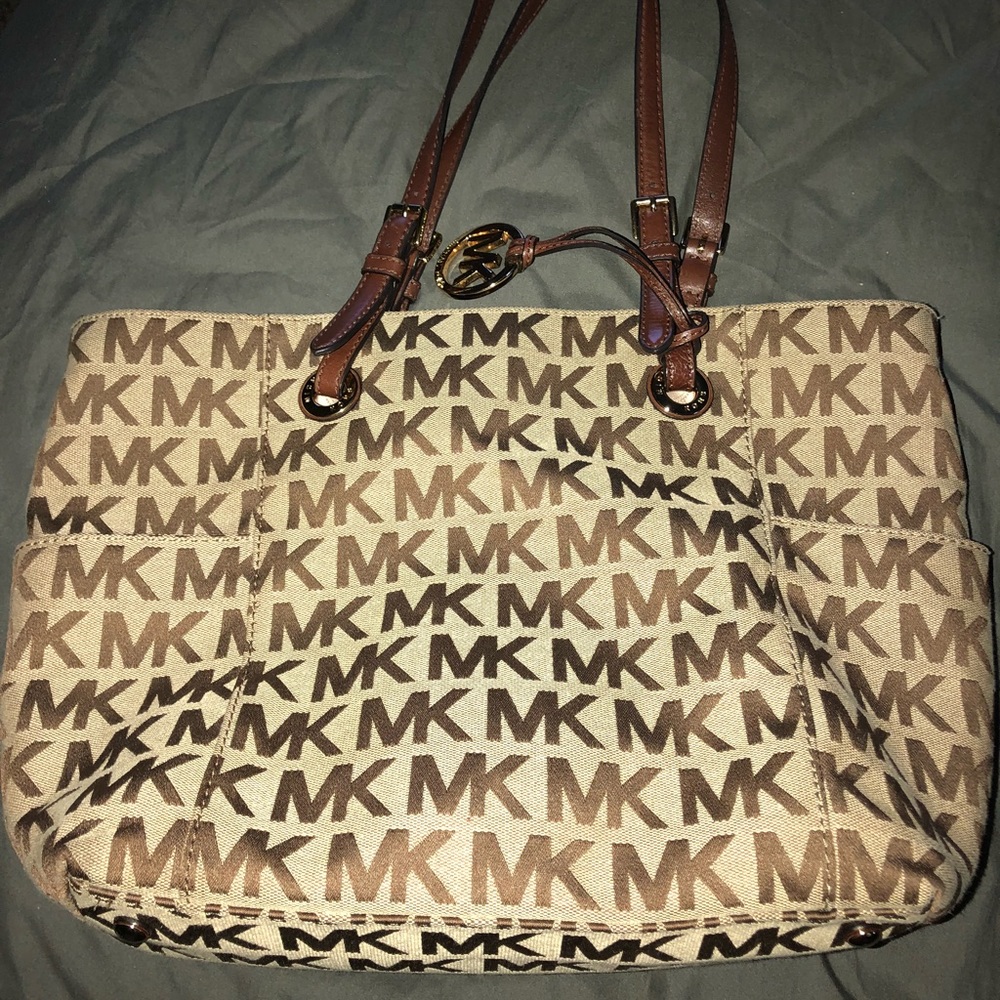 MK Purse