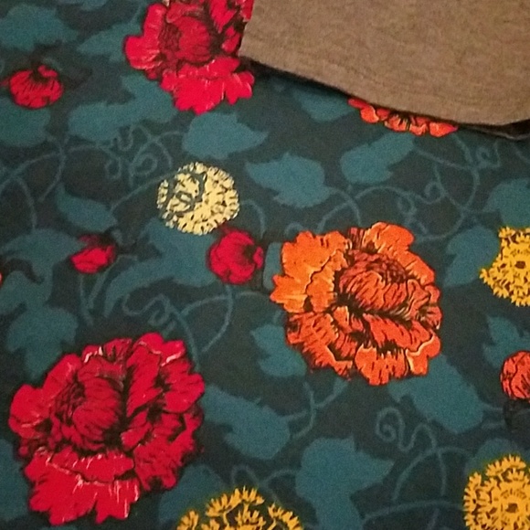 Lularoe Randy shirt - Picture 4 of 4