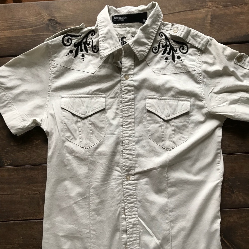 Woman’s button down SS biker shirt