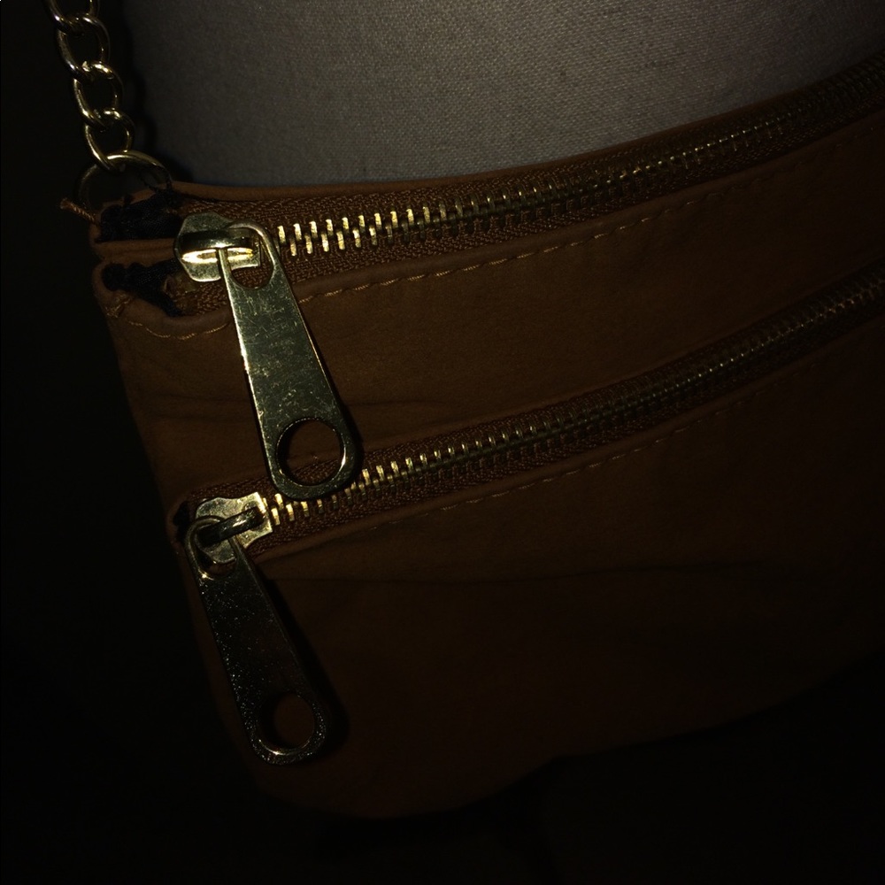 5 bucks ๐๐๐ - Picture 6 of 6