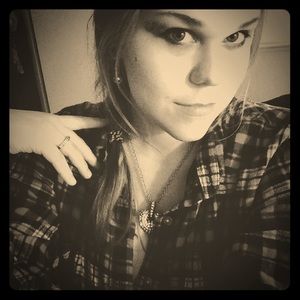 Meet your Posher, Cathleen