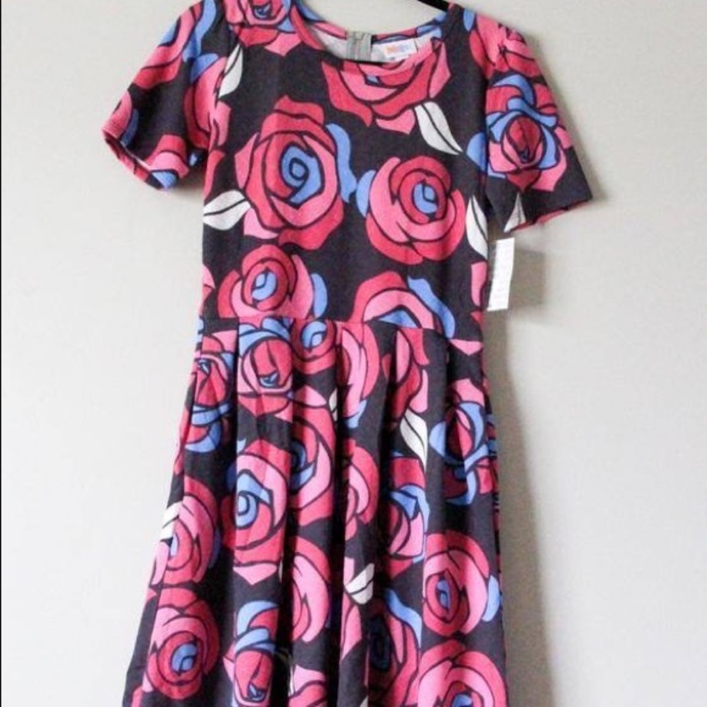 LulaRoe Amelia