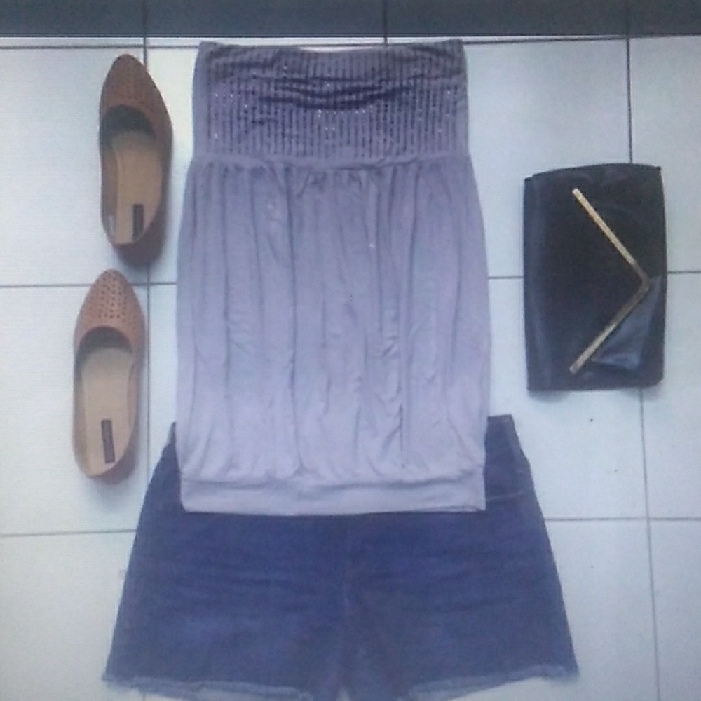 Grey scale top