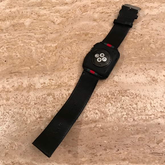 42 mm 2nd generation Apple Watch main image 2