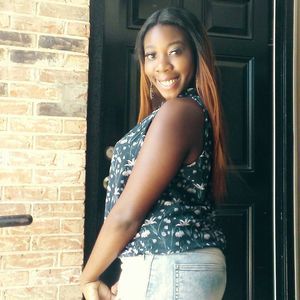 Meet your Posher, Nicosha