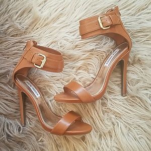 STEVE MADDEN HEELS