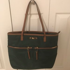 FINAL SALE! Green Michael Kors Kempton Tote 💚