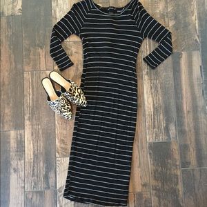 A Pea in the Pod black & white striped midi dress