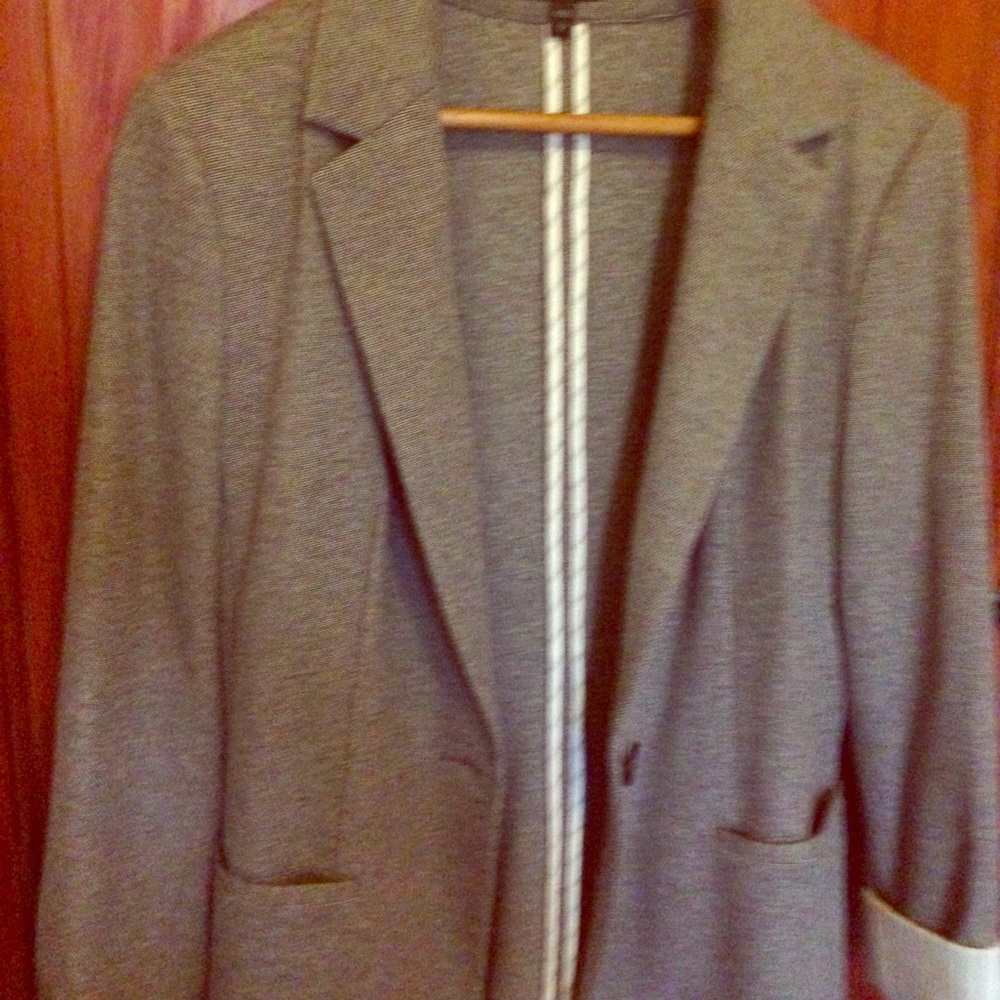 Express blazer. Single button express jacket