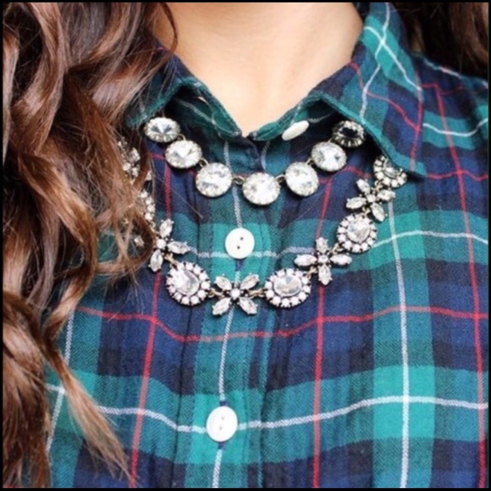 Crystal XOXO Necklace - Picture 3 of 8