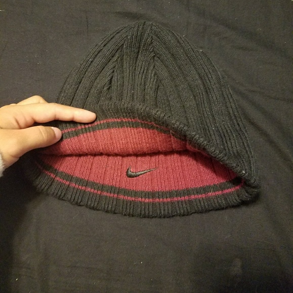 Nike Accessories - Reversible Nike Beanie