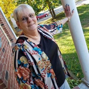 Meet your Posher, Brandy