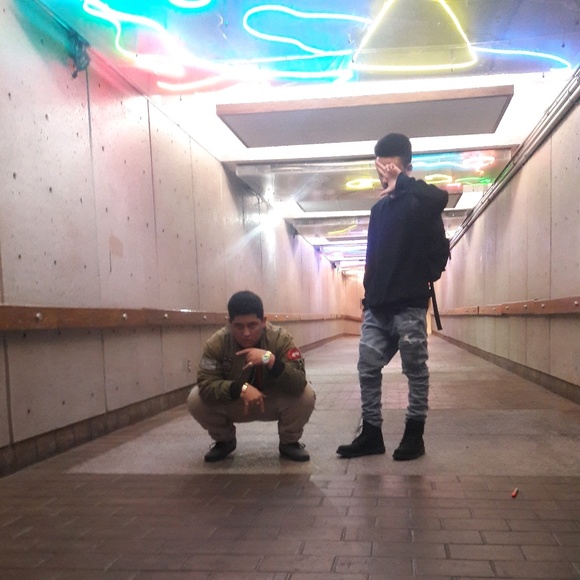 Meet your Posher, Ramon - Picture 1 of 1