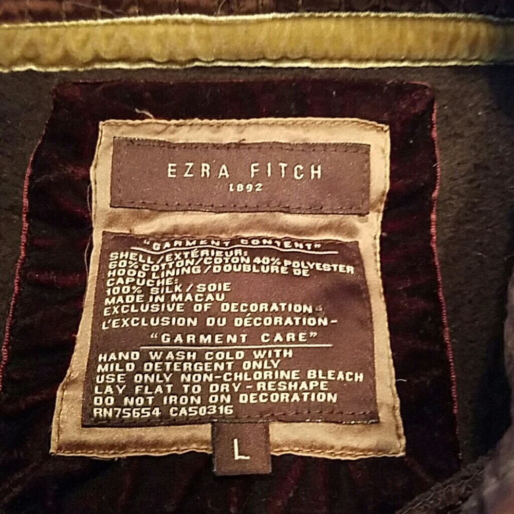 RARE Ezra Fitch Hoodie 💖 - Picture 5 of 5
