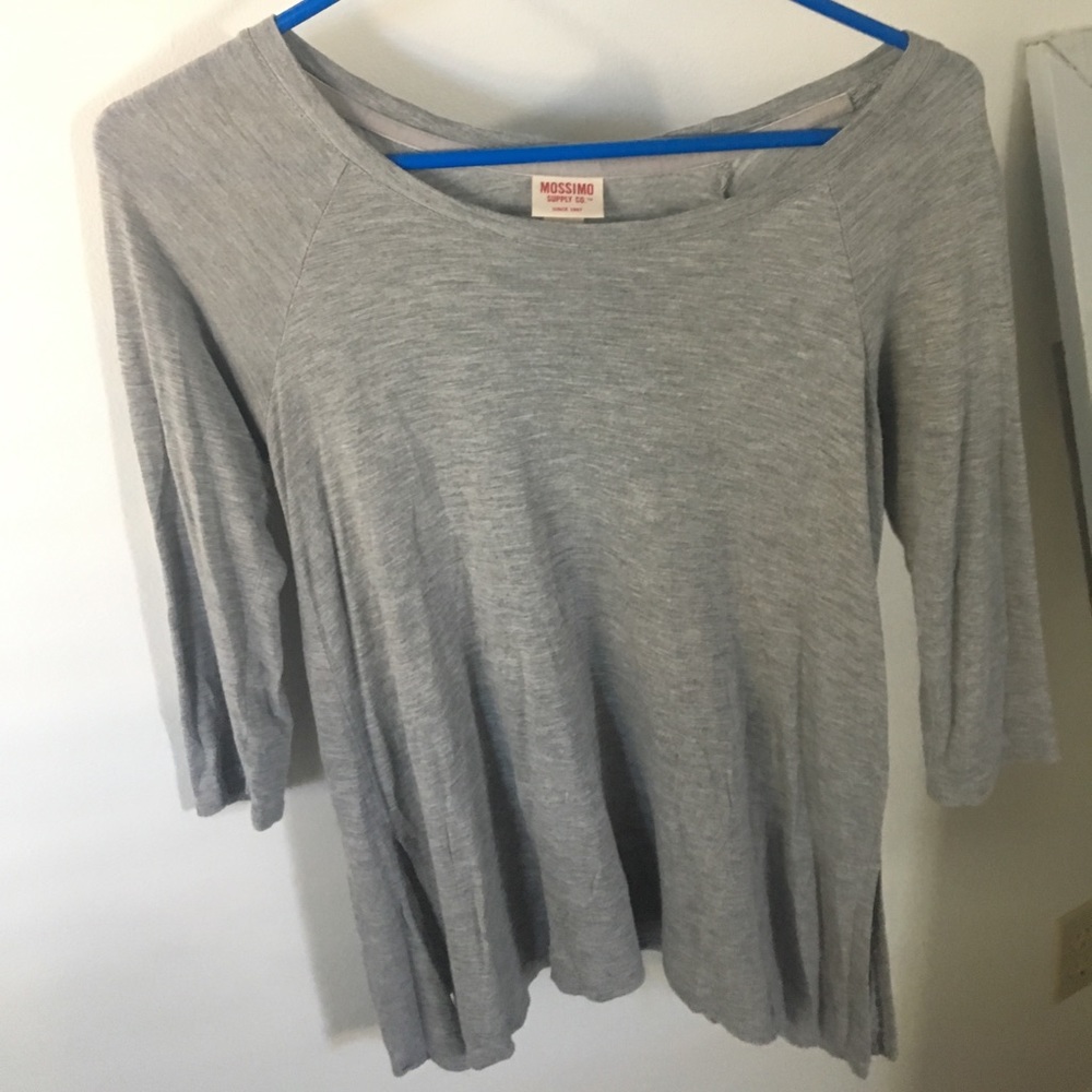 3/4 sleeve shirt
