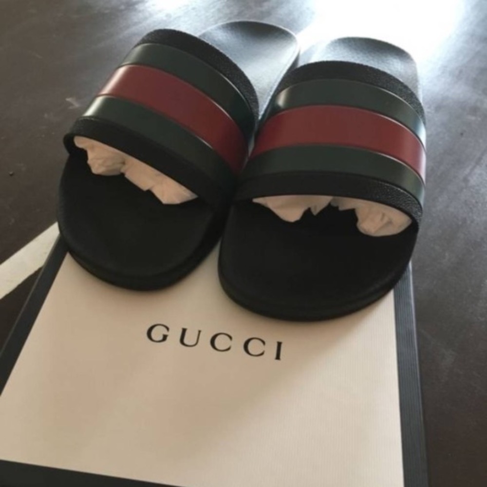 Gucci flops