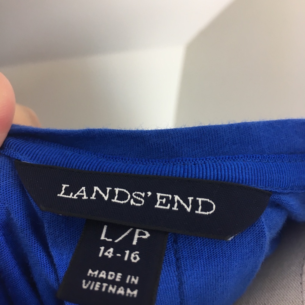 ⭐️LandsEnd Elegant Royal Blue Short Sleeve Top⭐️ - Picture 5 of 5