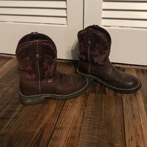 Justin gypsy cowboy boots