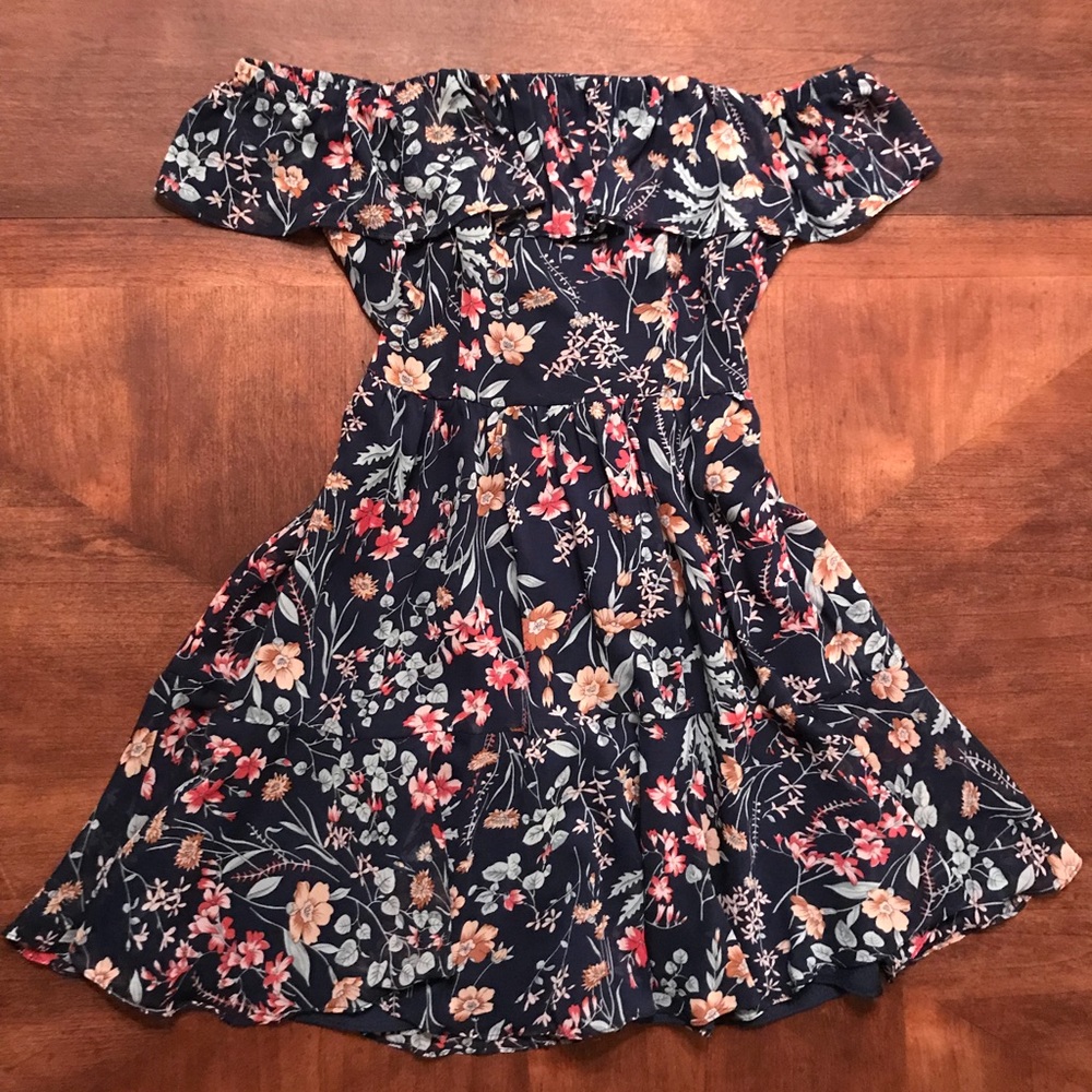 Lulu’s Navy Floral Dress