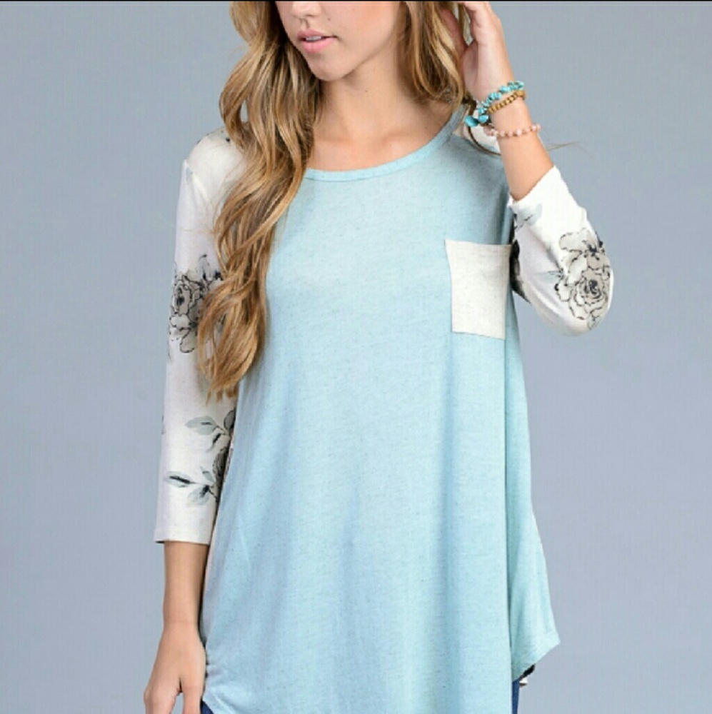 Floral Tunic Top - Picture 2 of 8