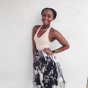 Meet your Posher, Christiana