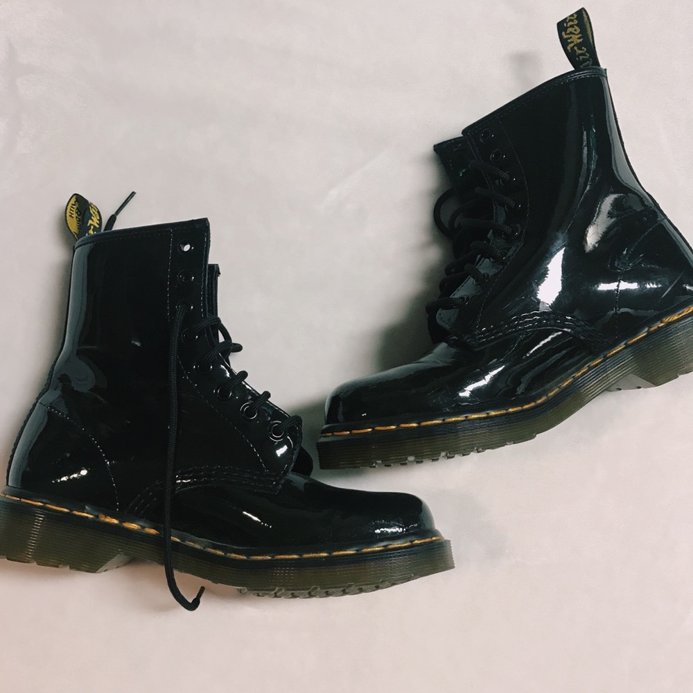 Womens 1460 Patent Dr Martens