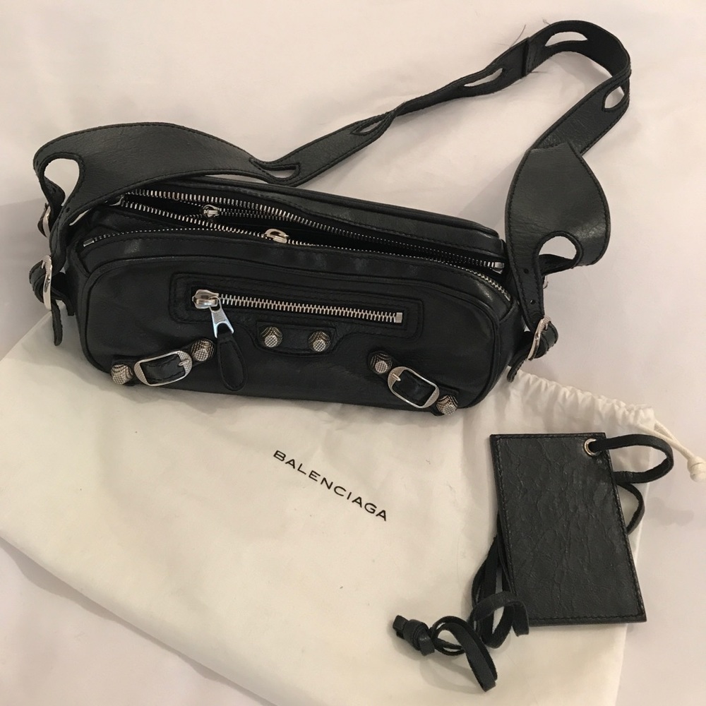 Balenciaga should bag