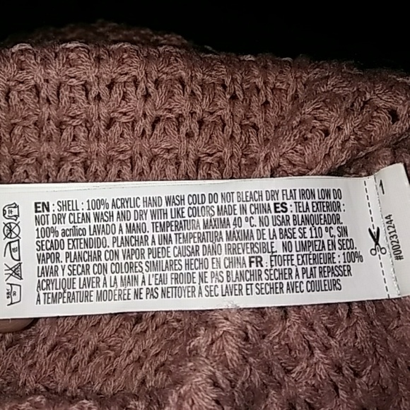 Forever21 Sweater - Picture 6 of 6