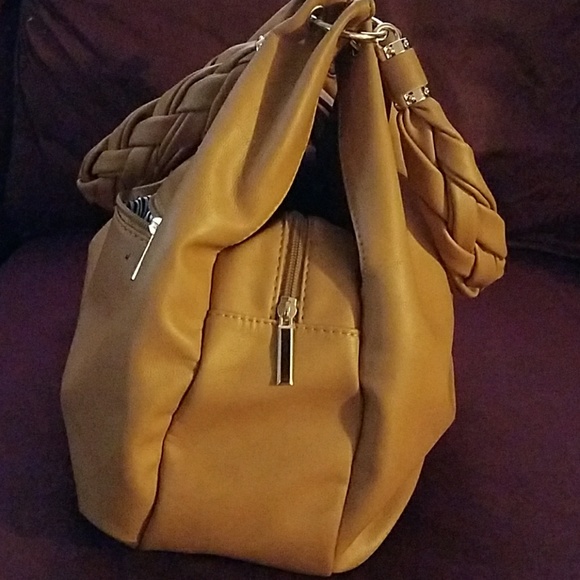 Hand bag - Picture 3 of 4
