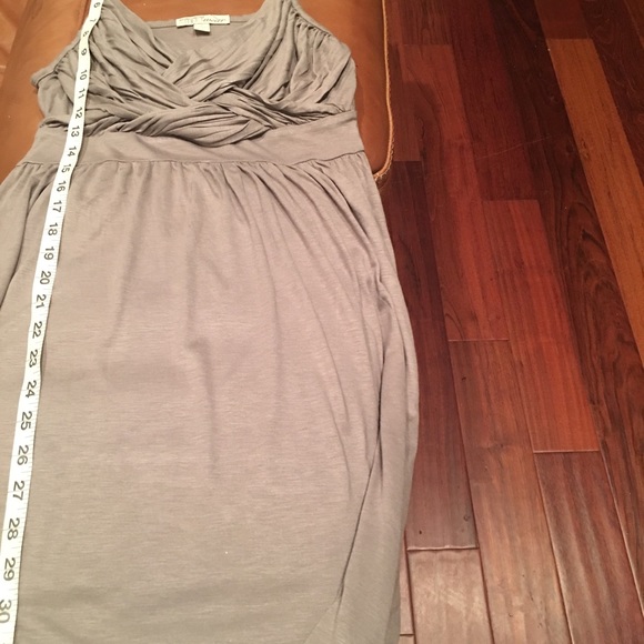 💙NY&CO - Crisscross dress. **Gray** - Picture 4 of 7