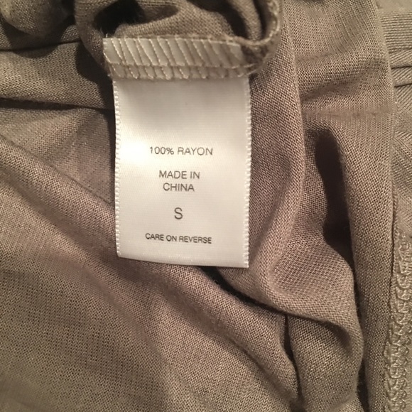 💙NY&CO - Crisscross dress. **Gray** - Picture 6 of 7