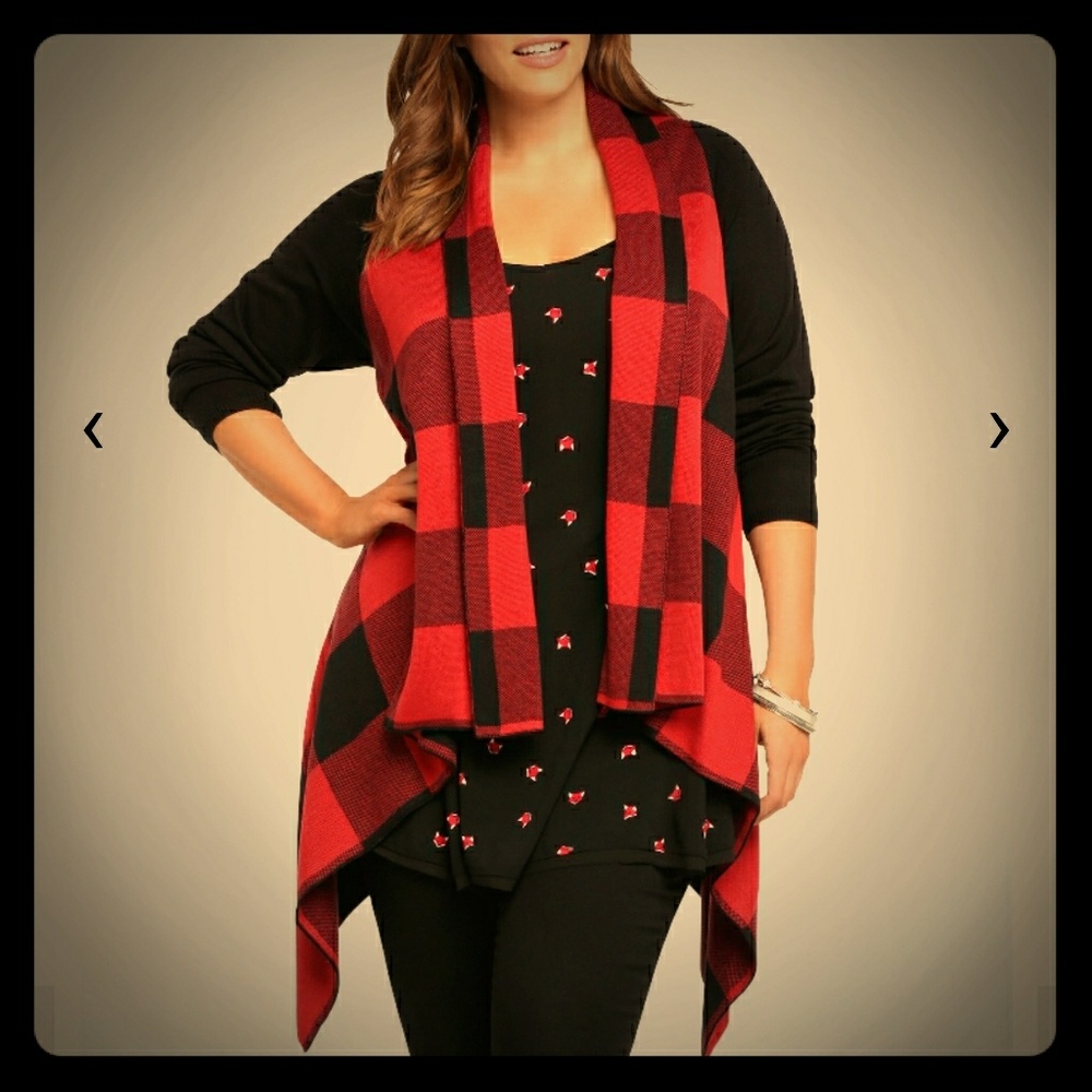 Torrid, Nwt Plaid front drape, Red Buffalo check