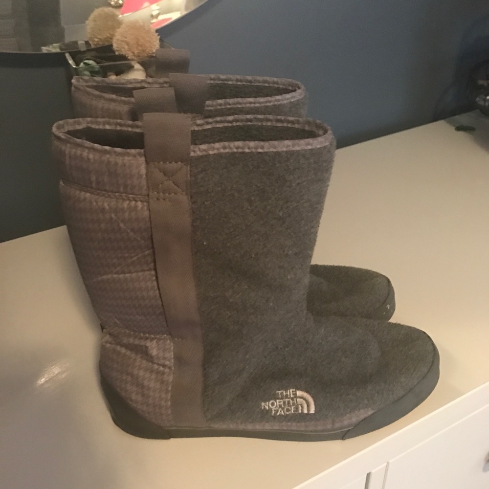 Women's north face boots
