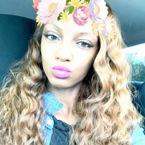 Meet your Posher, Destiny