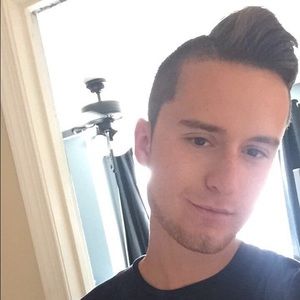 Meet your Posher, Chris