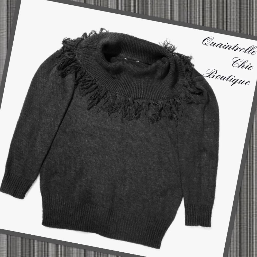 🎉HP🎉ADELE FRINGE OFF SHOULDER SWEATER - Picture 4 of 4
