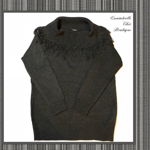 🎉HP🎉ADELE FRINGE OFF SHOULDER SWEATER - Picture 2 of 4